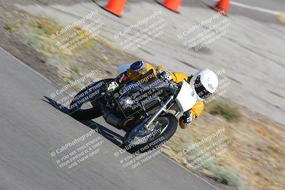media/Nov-12-2023-Classic Track Days (Sun) [[11f17acb81]]/Group 3/session 2 turn 9/